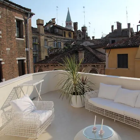 Lägenhet San Marco Terrace