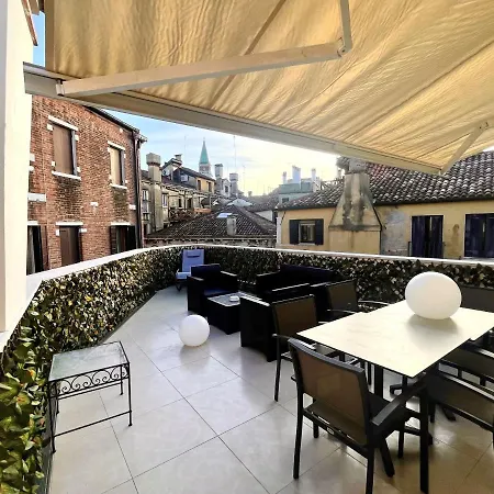 San Marco Terrace Apartment Venice
